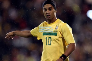 彭南特公开呼吁换血，科纳特遭严厉批评，格伊成利物浦后防新希望