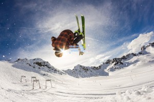 佩德里专访直抒胸臆，团队荣耀远胜个人奖杯，巴萨新核定义足球哲学