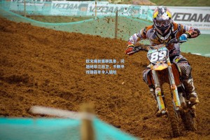 欧文痛批曼联乱象，问题绝非三后卫，不断寻找替罪羊令人尴尬